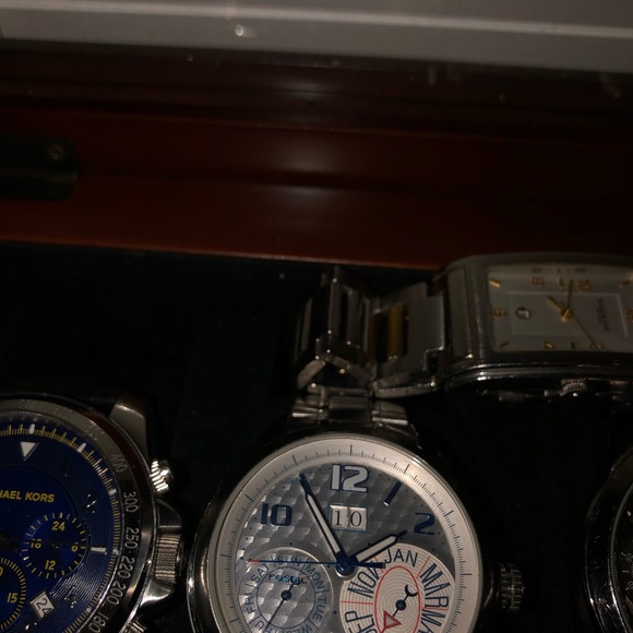 Designer Watches - Picture 4 of 15